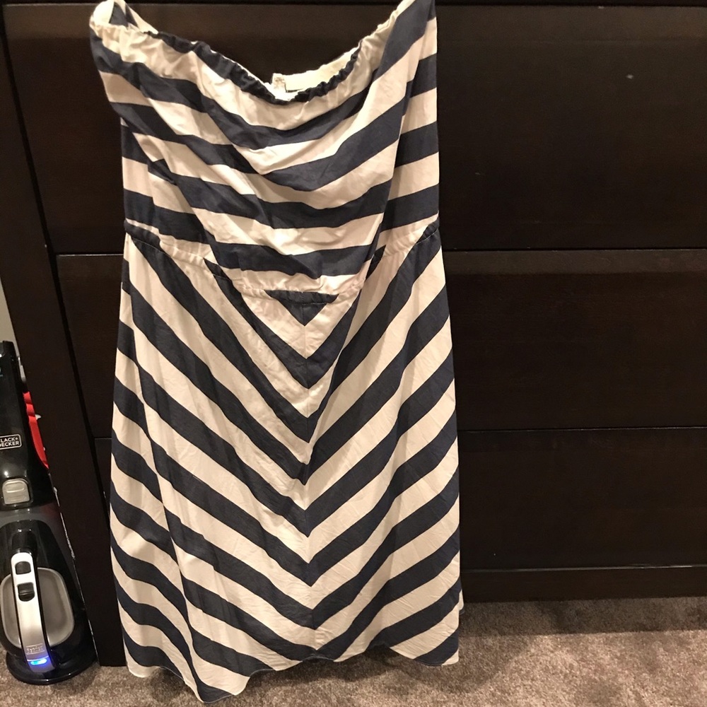 Strapless dress - striped top/chevron bottom